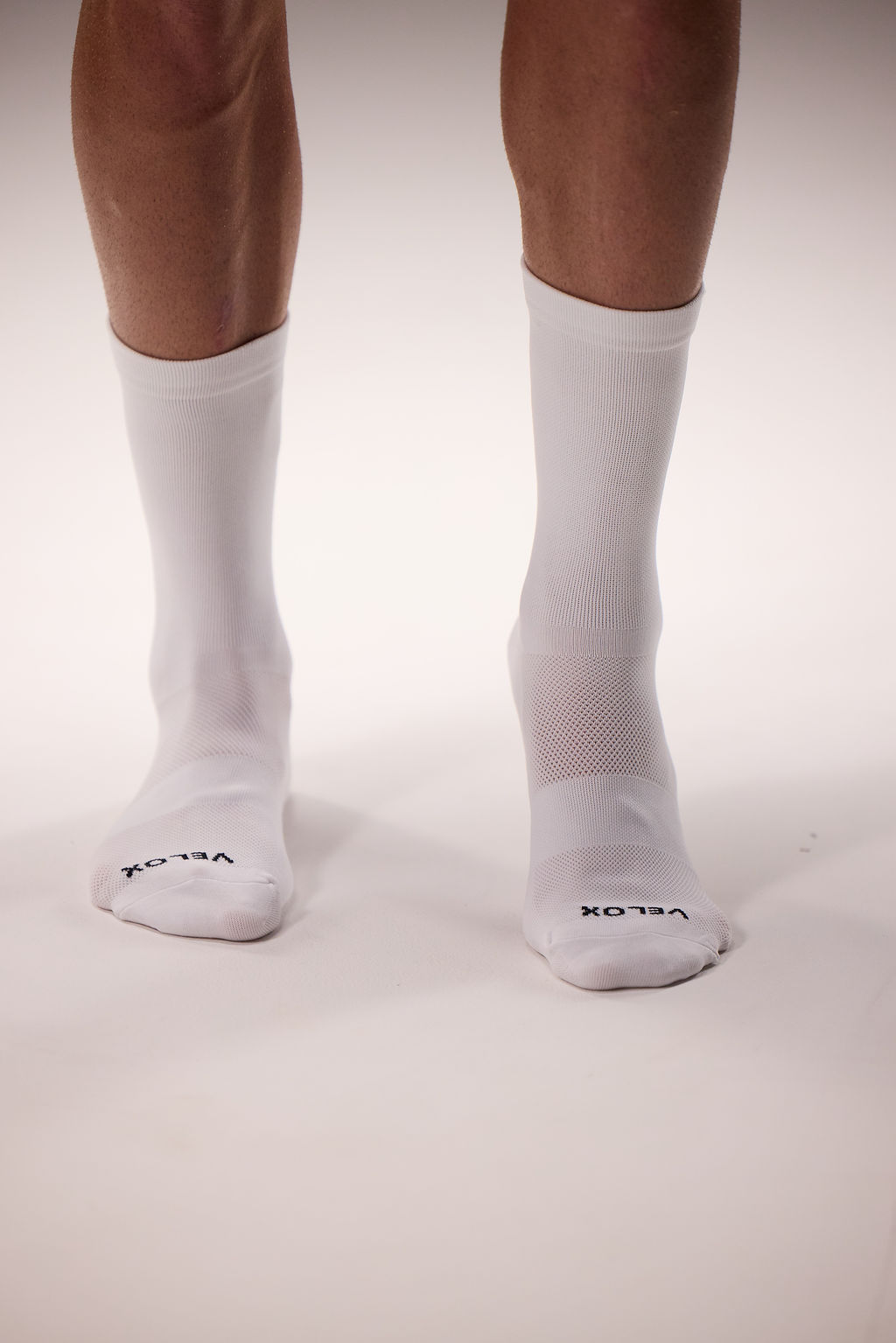 VELOX PERFORMANCE SOCKS - WHITE
